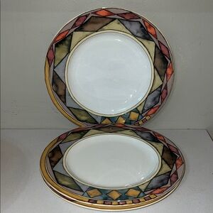 Sasaki palozzo 2 dinner plates
Patterned Dinner Plates